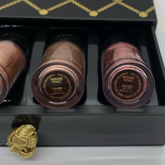 MAC Nutcracker Sweet Bronze Pigments & Glitter Kit - Picture 4 of 7